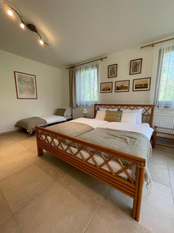Kersko Apartments Hradistko  Екстер'єр фото